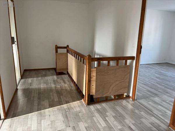 Maison à louer à Prosnes dans la Marne (51400), ref : LOCABERPRO