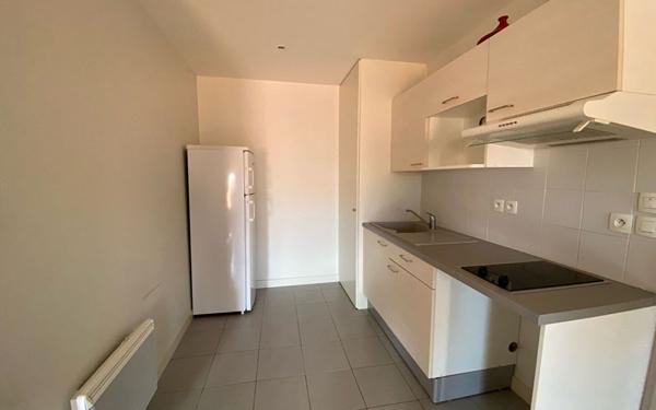 Appartement à louer    2 pièces • 48,24 m2 La Rochelle