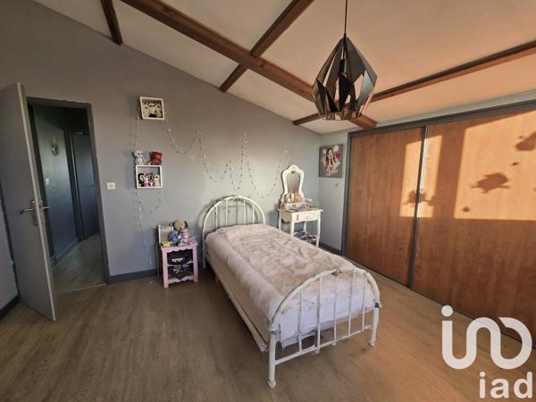 Maison à vendre 8 pièces 224 m² Frontenay-Rohan-Rohan