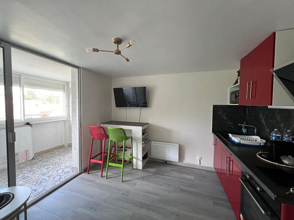 studio cabine rénové proche MER