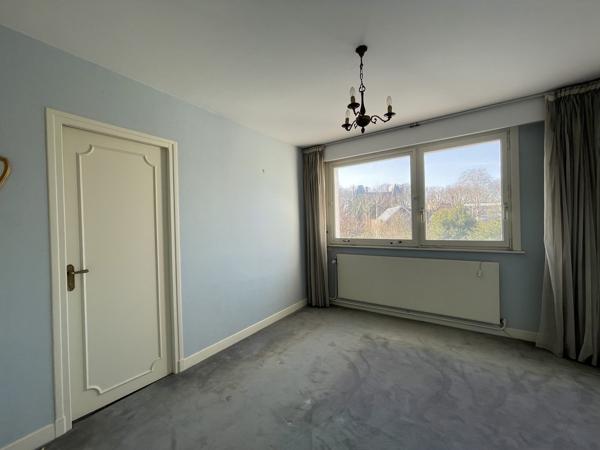 Hôtel Particulier d’Architecte : Prestige Rue Saint-Georges et Dépendance de 100 m²