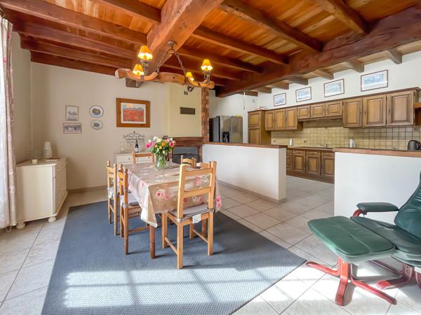 Maison à vendre à Faye-l'Abbesse (79350) - Deux-Sèvres