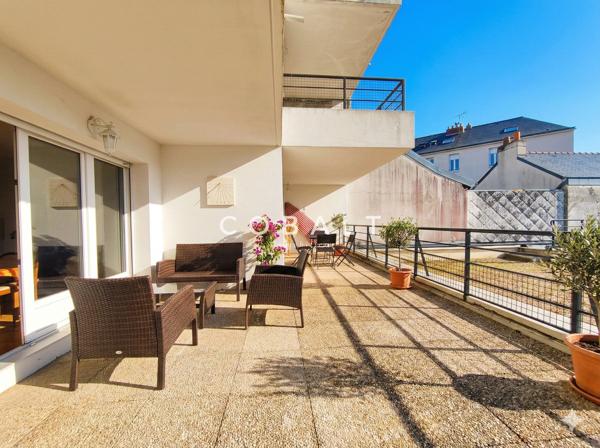 Appartement T4 avec terrasse