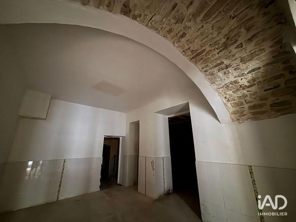 Location boutique/local commercial 97 m² Nîmes