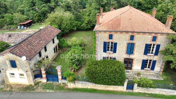SUPERBE GASCONNE DE CARACTERE, MAISON D'AMIS, PISCINE.