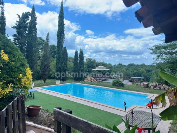 SUPERBE GASCONNE DE CARACTERE, MAISON D'AMIS, PISCINE.