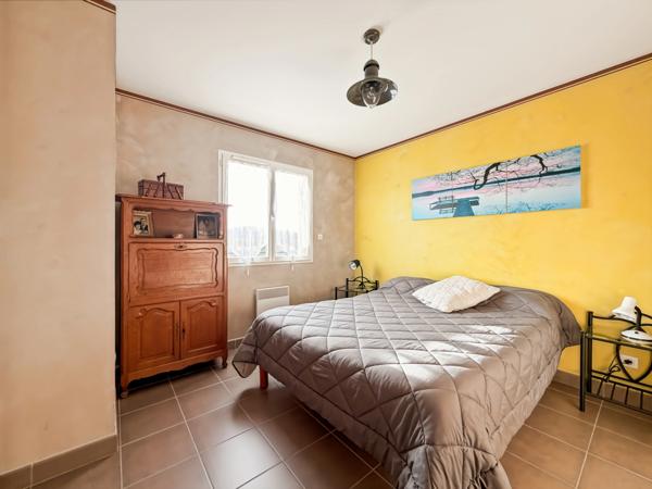 Maison à vendre 6 pièces proche de LA CLAYETTE (71) 139m² - 4 chambres - dépendances - piscine - terrain 2254m²