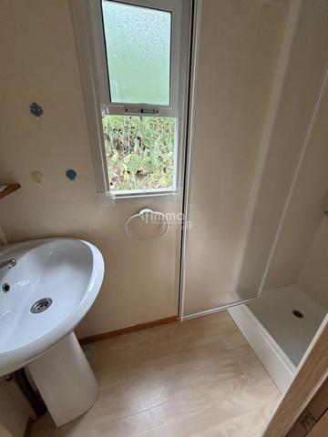Mobilhome exposé plein sud sur terrain de 425 m2 environ