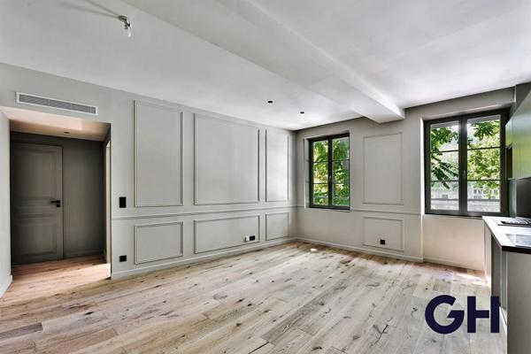 Lyon 1er. T3 - 61 m² entièrement rénové - Bords de Saône.