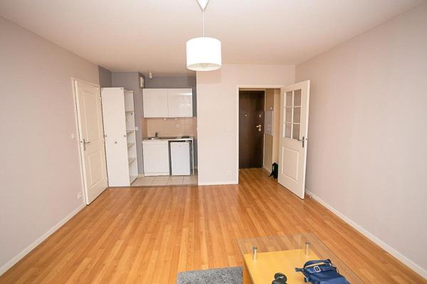 Appartement T2 à louer - 40 m² (réf : 567765)