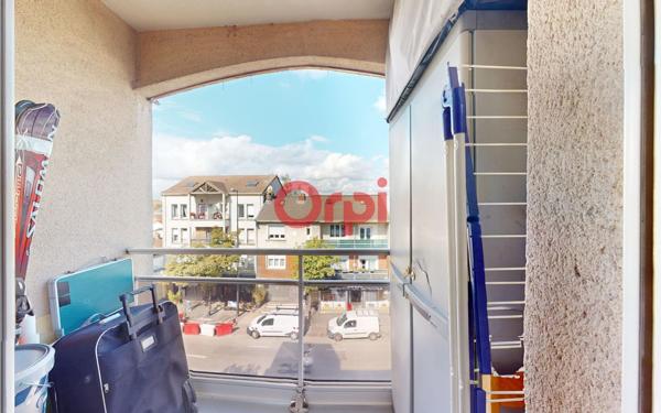 Appartement à vendre    1 pièce • 27,90 m2 Bobigny