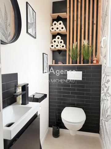 Maison à CHOLET, 49300 - 6 pièces 97m²