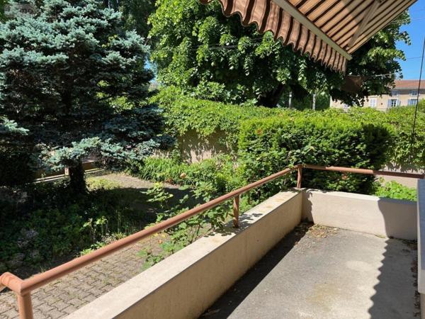 Maison à vendre à Loyettes dans l'Ain (01360), ref : 01067-877