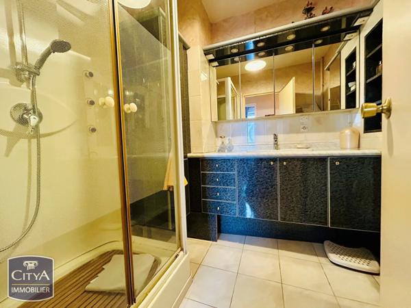 Appartement à vendre 4 pièces 83m²