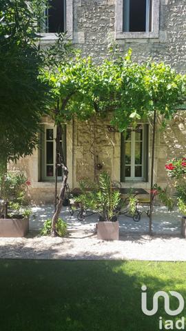 Maison à vendre 22 pièces 855 m² L'Isle-sur-la-Sorgue