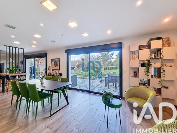 Maison à vendre 9 pièces 185 m² Freneuse