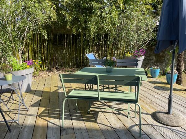 SCHUMAN PERVERIE, CHARME ET CACHET POUR CETTE MAISON DE CINQ CHAMBRES EN PARFAIT ÉTAT !