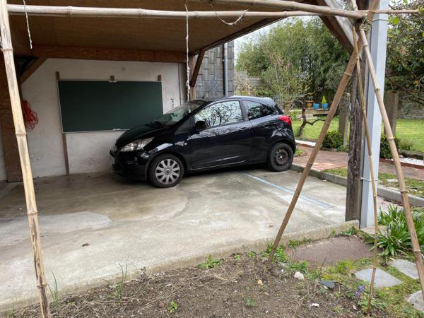 SCHUMAN PERVERIE, CHARME ET CACHET POUR CETTE MAISON DE CINQ CHAMBRES EN PARFAIT ÉTAT !