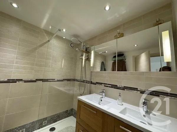 Appartement F3 à vendre  3 pièces - 71,25 m 2   ANTIBES  - 06