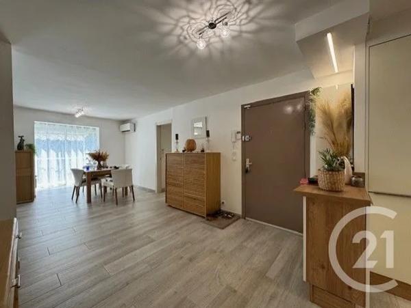 Appartement F3 à vendre  3 pièces - 71,25 m 2   ANTIBES  - 06