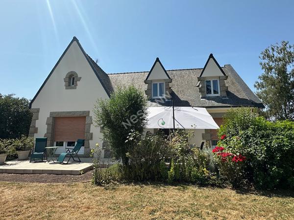Maison de 7 pièces  à Ploërmel (56800)