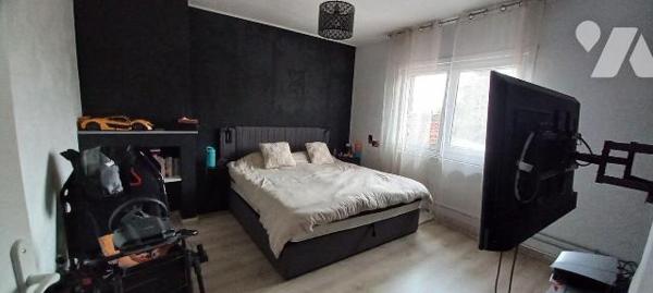 Dunkerque (59640) Petite Synthe, maison de ville de 1965 édifiée sur 304 m²  située dans un sec...