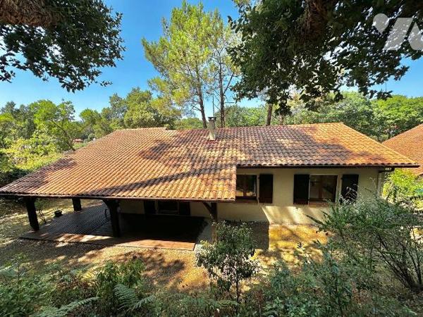 Coup de coeur assuré à Labenne  
Venez découvrir cette charmante maison de plain-pied d'enviro...