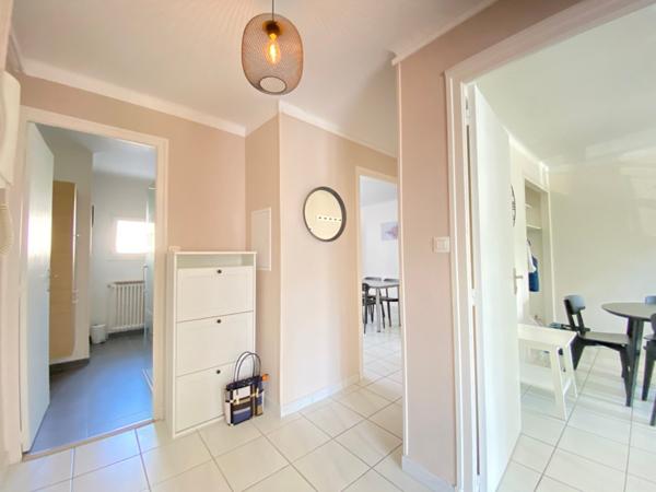 SPECIAL ETUDIANT - ANNECY - F2 de 52 m² meublé
