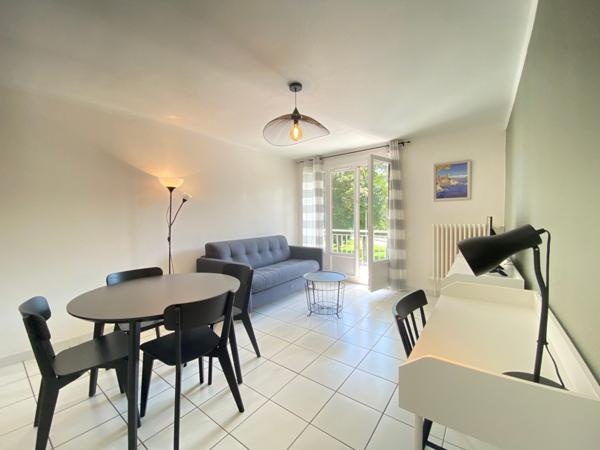 SPECIAL ETUDIANT - ANNECY - F2 de 52 m² meublé
