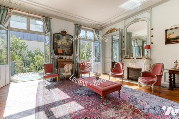 Versailles Rive Droite, Appartement d'exception 160 m2 avec terrasse et jardin