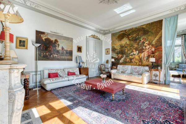 Versailles Rive Droite, Appartement d'exception 160 m2 avec terrasse et jardin