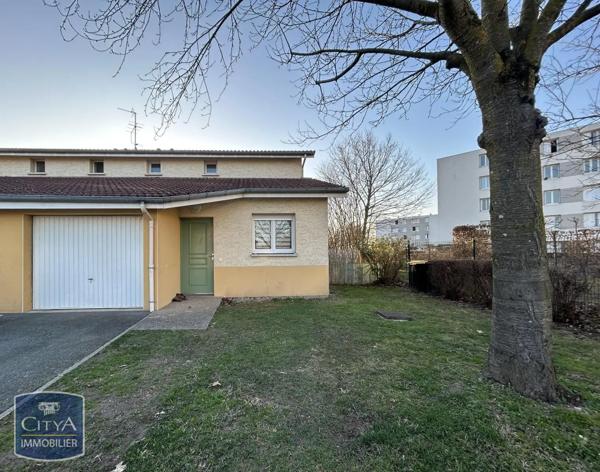 Maison à louer 4 pièces 78.99m²