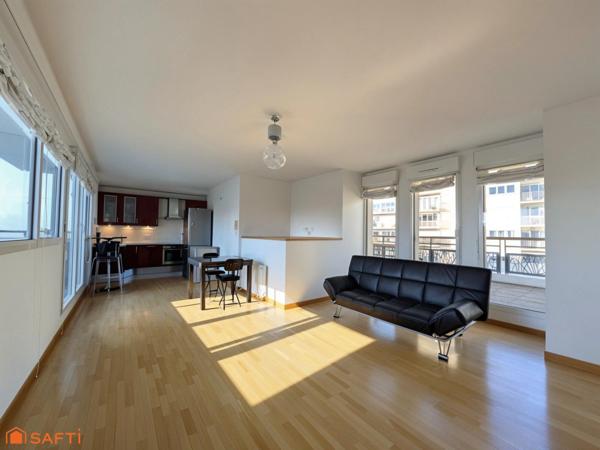Coeur de ville, duplex en dernier étage, 3 terrasses, vue dégagée, cave