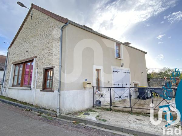 Immeuble à vendre 1 575 m² Chassignelles
