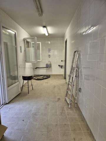 Ensemble immobilier local commercial et appartement Ribaute-les-Tavernes (30720)