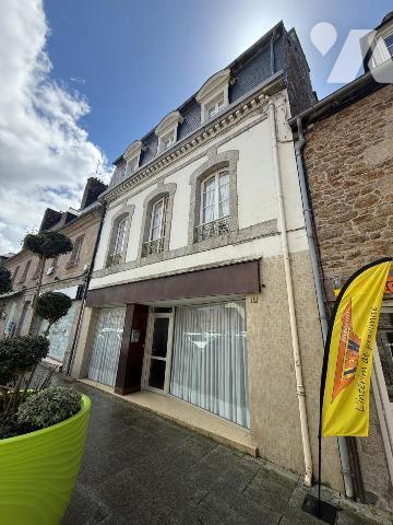 NOUVEAUTE ! Un immeuble à usage commercial et d'habitation à CHATELAUDREN-PLOUAGAT