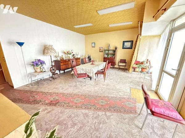 NOUVEAUTE ! Un immeuble à usage commercial et d'habitation à CHATELAUDREN-PLOUAGAT