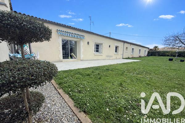 Maison à vendre 5 pièces 130 m² Bourg-Charente