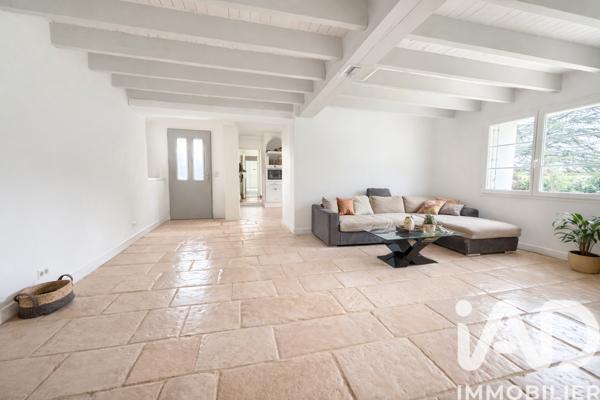 Maison à vendre 5 pièces 130 m² Bourg-Charente