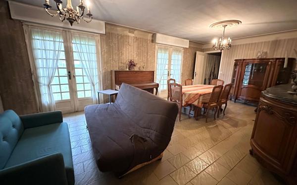 Maison à vendre    10 pièces •  Magescq