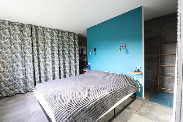 Maison Peschadoires 7 pièce(s) 160 m2 environs + jardin +/-2000 m2