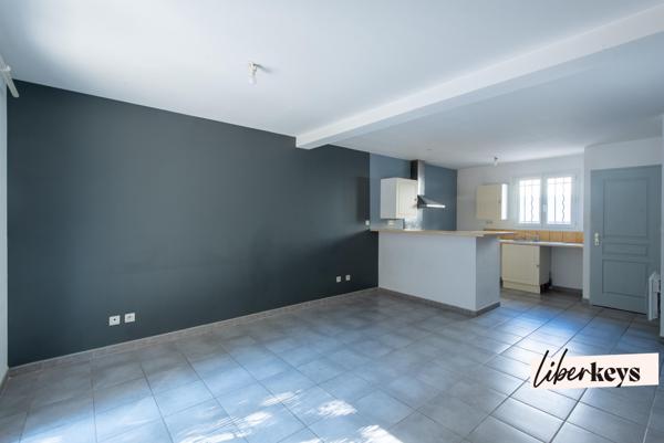 🏡 Maison EM T4 d'environ 72,16m² + terrasse + garage et place de parking proche centre ville