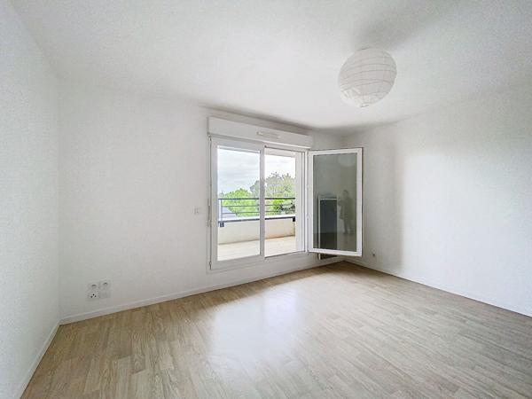 AGREABLE T2 MEUBLE LANESTER