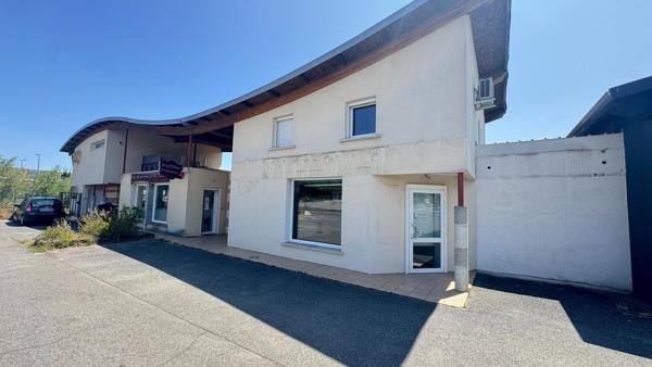 Murs commerciaux + Appartement