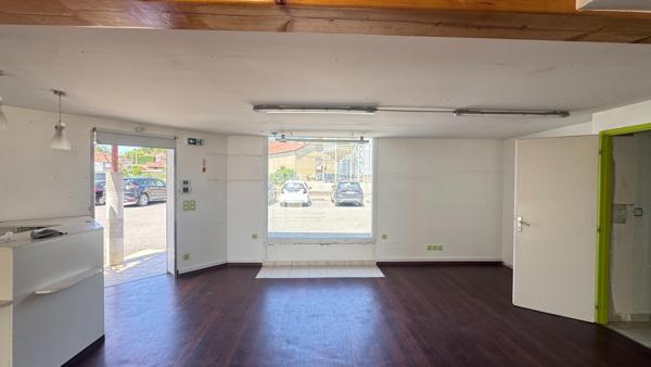 Murs commerciaux + Appartement