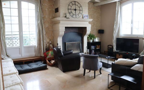 Maison à vendre    8 pièces • 400 m2 Saint-Georges-sur-Baulche