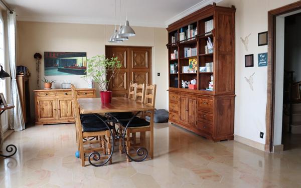 Maison à vendre    8 pièces • 400 m2 Saint-Georges-sur-Baulche