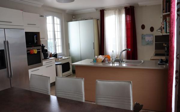 Maison à vendre    8 pièces • 400 m2 Saint-Georges-sur-Baulche