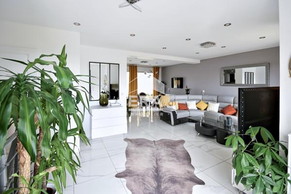 MAISON RECENTE VUE IMPRENABLE!