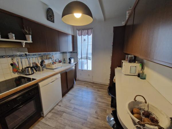 Marseille (13005) Appartement avec balcon